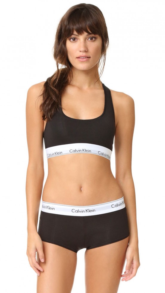 Женский комплект Calvin Klein черный: топ и шортики C11