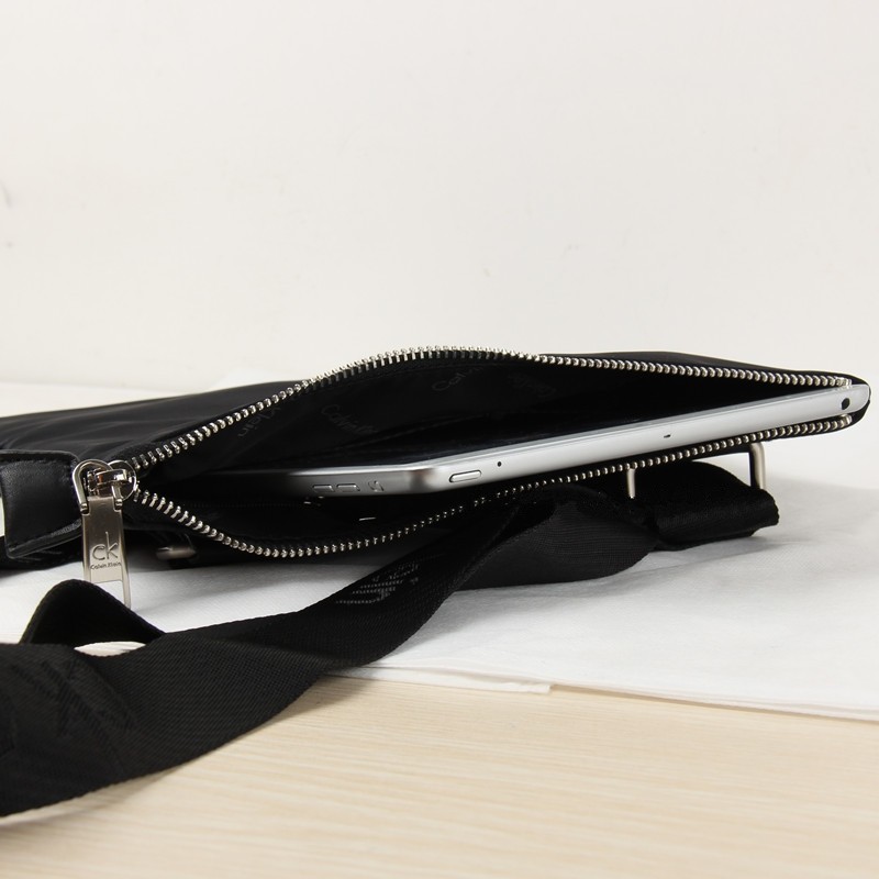 Сумка Calvin Klein S10 Сумка Calvin Klein S10