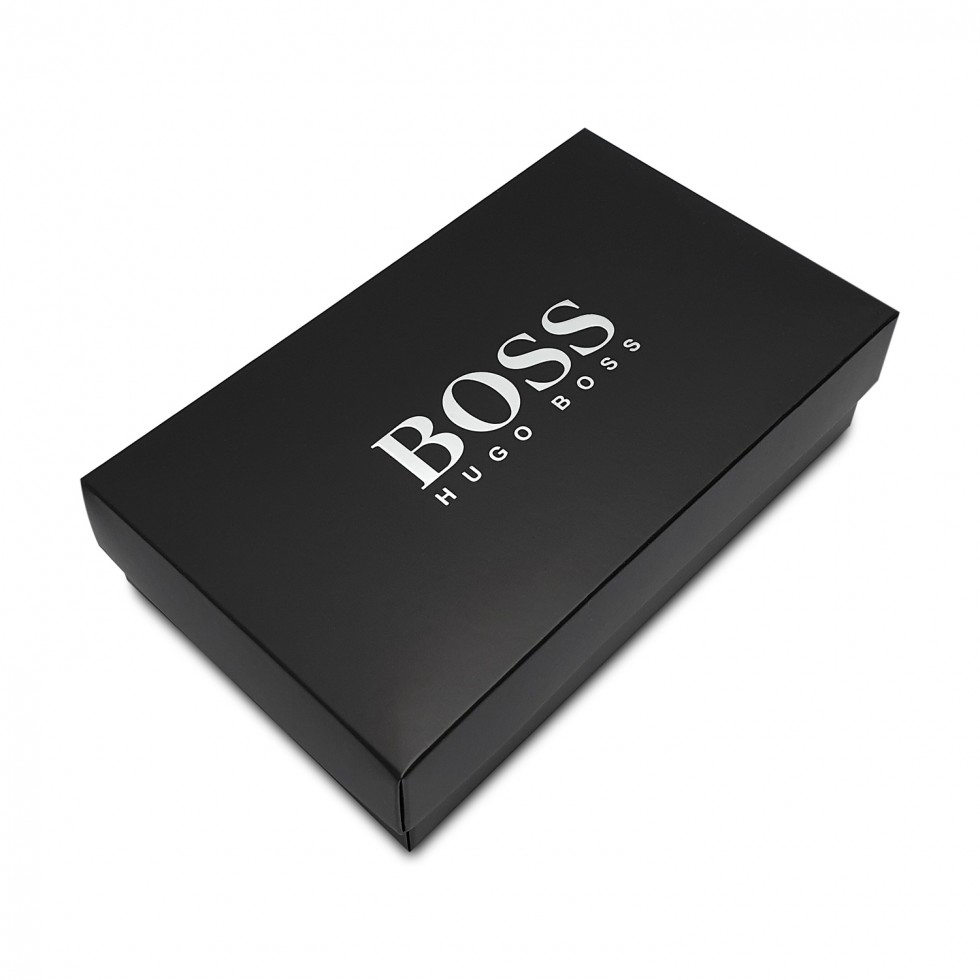 Картонная коробочка Hugo Boss для 3 трусов BS2
