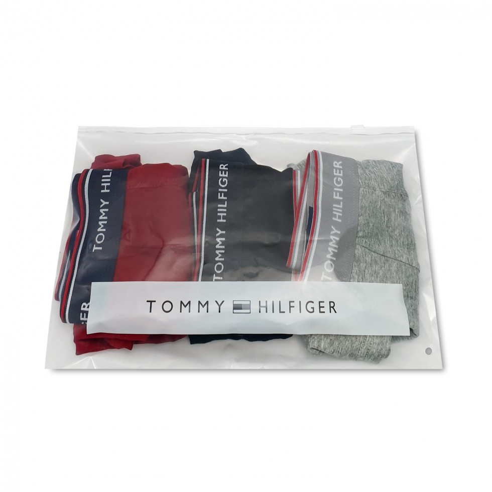 Пластиковый пакет Tommy Hilfiger для 3 трусов TH3 Пластиковый пакет Tommy Hilfiger для 3 трусов TH3